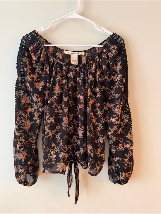 American Rag Cie Tops - American Rag Cie Black Floral Crochet-Sleeve Tie-Front Blouse